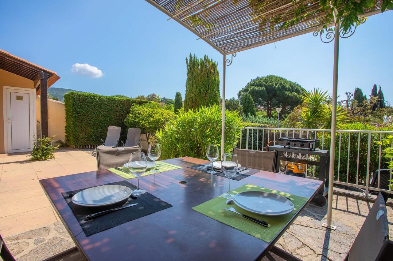Residence Les Pescadieres Le Lavandou Extérieur photo